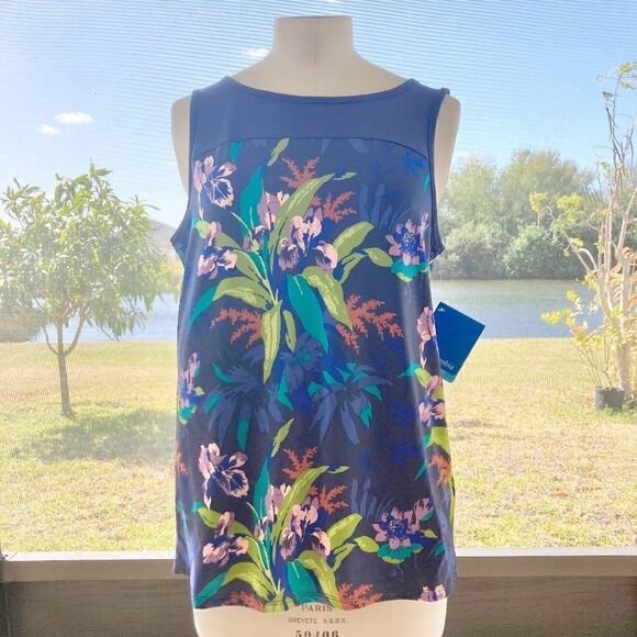 Columbia Women's Chill River Tank Top Floral Blue UPF 50 NWT size M - Picture 1 of 4